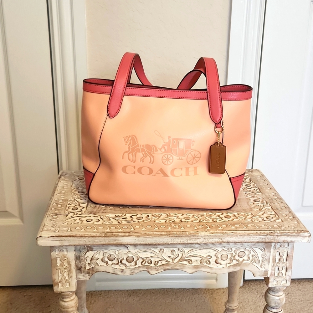 Coach Tote 27 Color Block
